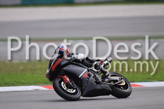01_101029_00919_RevClubTrackDay