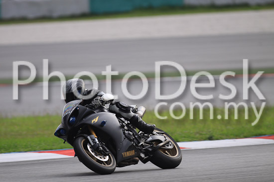 01_101029_00925_RevClubTrackDay