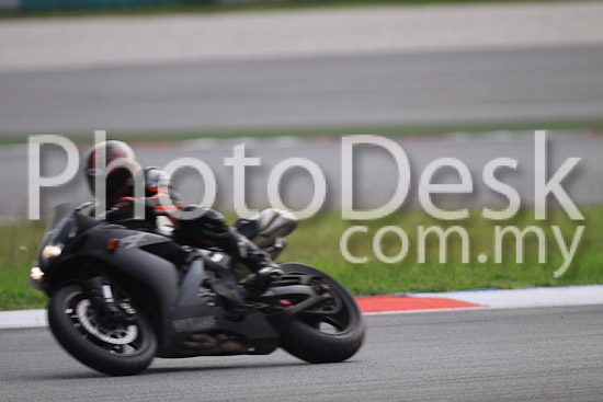 01_101029_00933_RevClubTrackDay