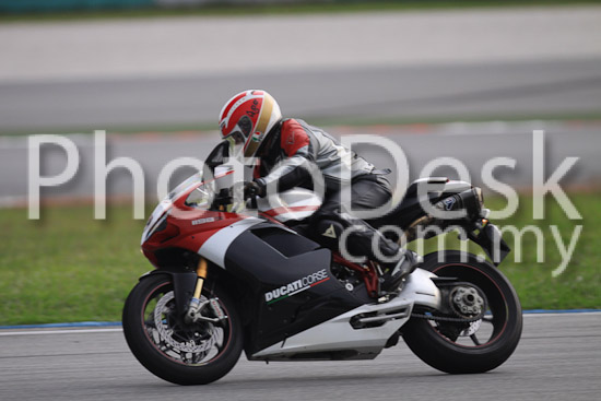 01_101029_00938_RevClubTrackDay