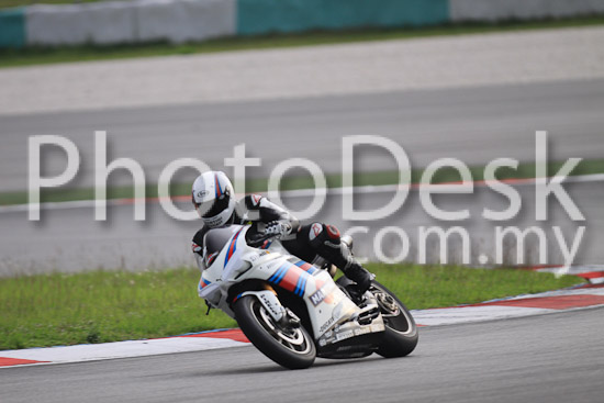 01_101029_00945_RevClubTrackDay