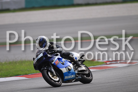 01_101029_00958_RevClubTrackDay