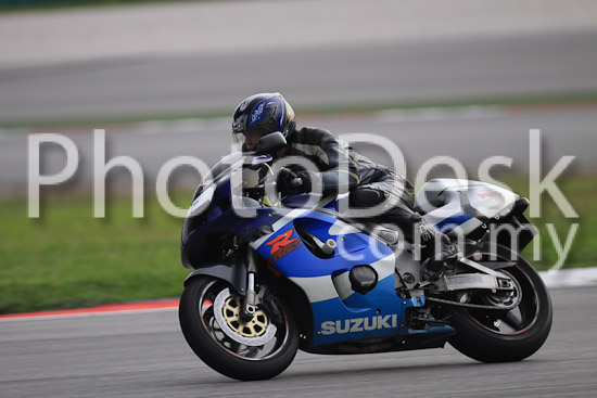 01_101029_00962_RevClubTrackDay