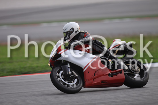 01_101029_00970_RevClubTrackDay