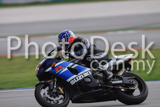 01_101029_00985_RevClubTrackDay