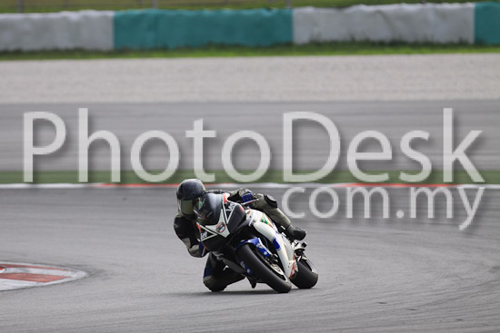 01_101029_00995_RevClubTrackDay