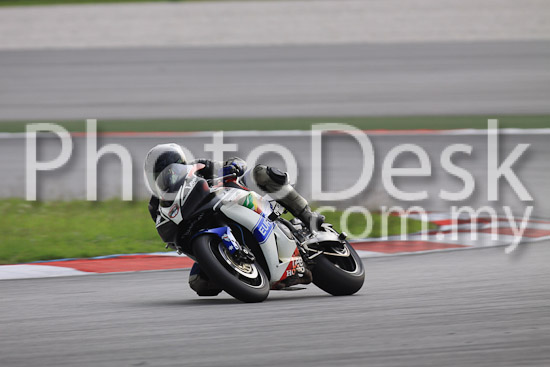 01_101029_00996_RevClubTrackDay