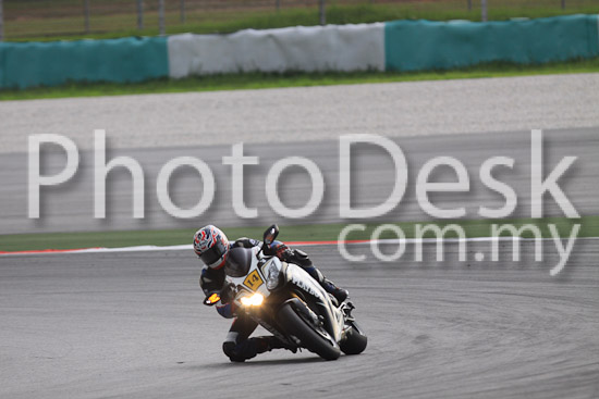 01_101029_01001_RevClubTrackDay