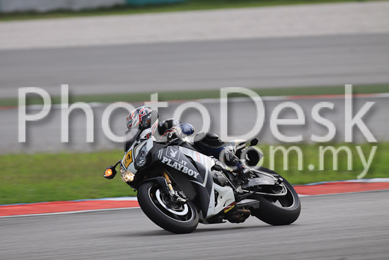 01_101029_01004_RevClubTrackDay