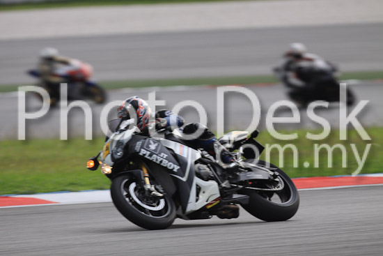 01_101029_01005_RevClubTrackDay