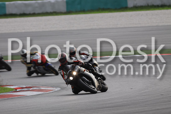 01_101029_01006_RevClubTrackDay