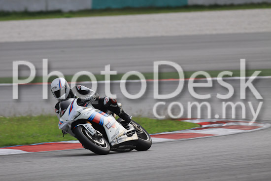 01_101029_01018_RevClubTrackDay