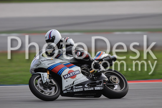 01_101029_01020_RevClubTrackDay