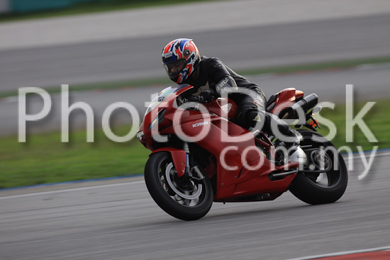01_101029_01043_RevClubTrackDay