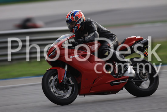 01_101029_01045_RevClubTrackDay