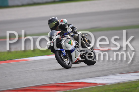 01_101029_01070_RevClubTrackDay