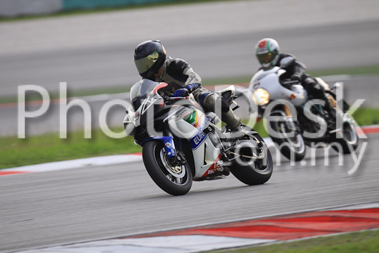 01_101029_01071_RevClubTrackDay