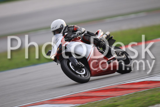 01_101029_01080_RevClubTrackDay