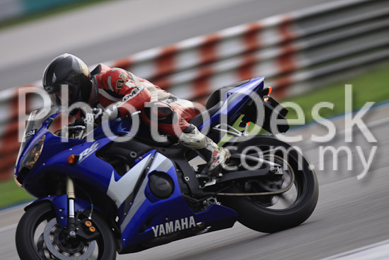 01_101029_01116_RevClubTrackDay