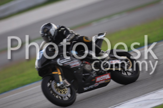 01_101029_01127_RevClubTrackDay