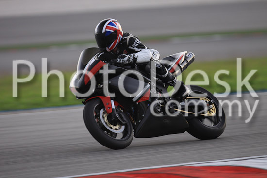 01_101029_01145_RevClubTrackDay