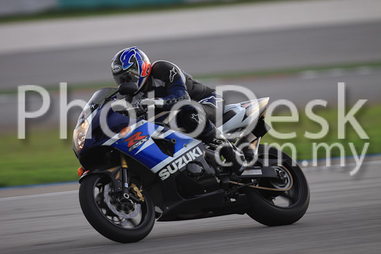 01_101029_01157_RevClubTrackDay