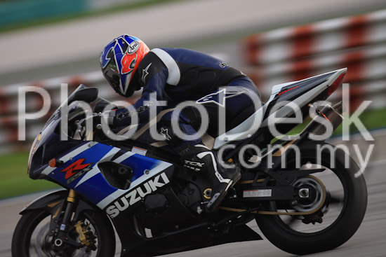 01_101029_01159_RevClubTrackDay