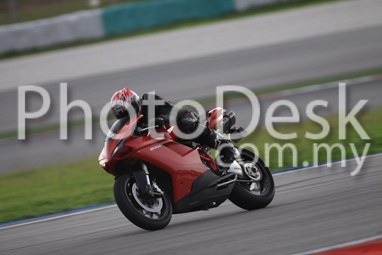 01_101029_01164_RevClubTrackDay