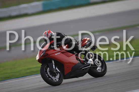 01_101029_01165_RevClubTrackDay
