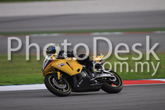 01_101029_01173_RevClubTrackDay