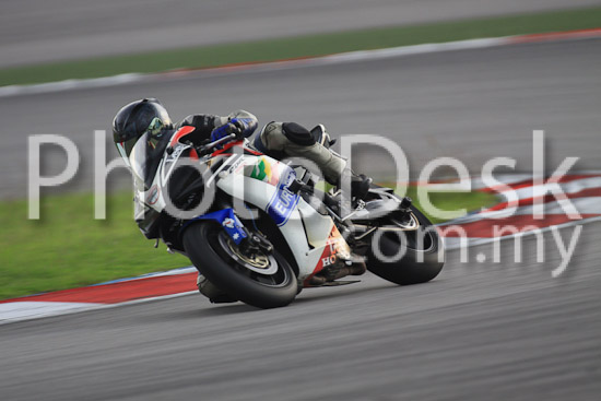 01_101029_01181_RevClubTrackDay