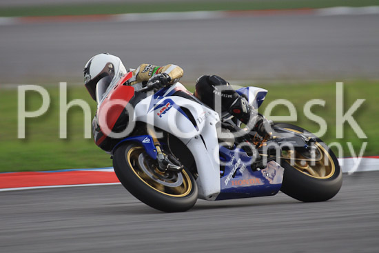 01_101029_01184_RevClubTrackDay