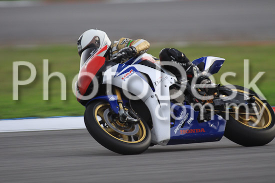 01_101029_01185_RevClubTrackDay