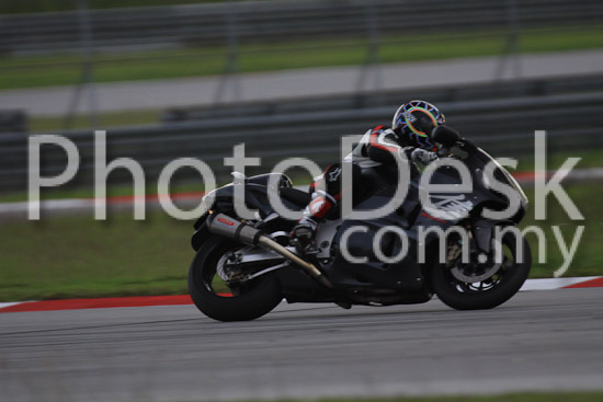 01_101029_01190_RevClubTrackDay