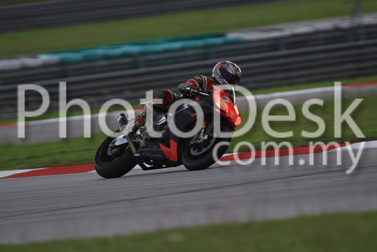 01_101029_01191_RevClubTrackDay