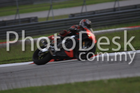 01_101029_01193_RevClubTrackDay