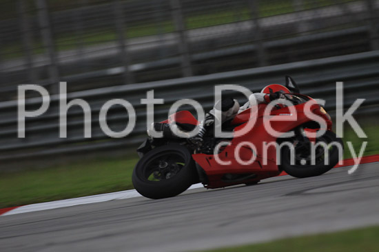 01_101029_01195_RevClubTrackDay