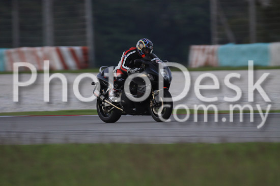 01_101029_01208_RevClubTrackDay