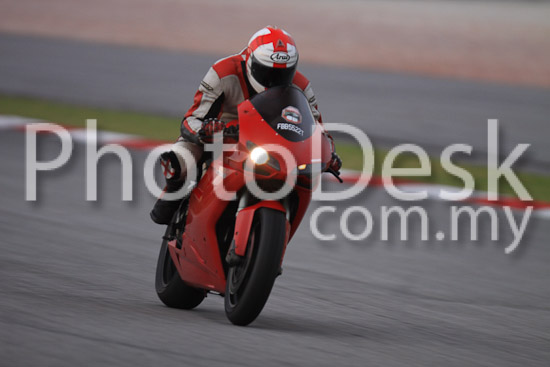 01_101029_01227_RevClubTrackDay