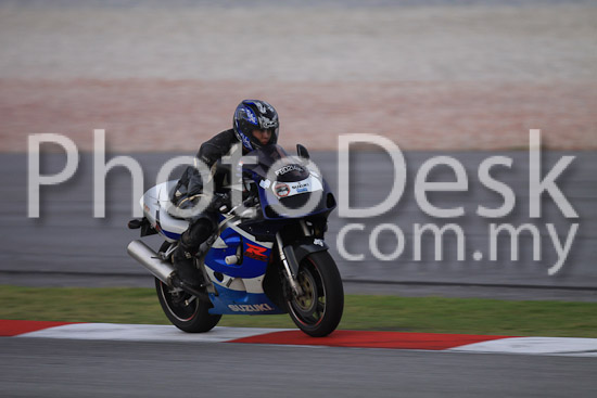 01_101029_01235_RevClubTrackDay