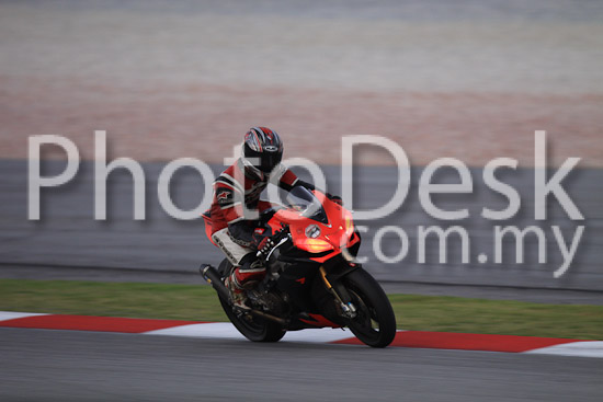 01_101029_01244_RevClubTrackDay