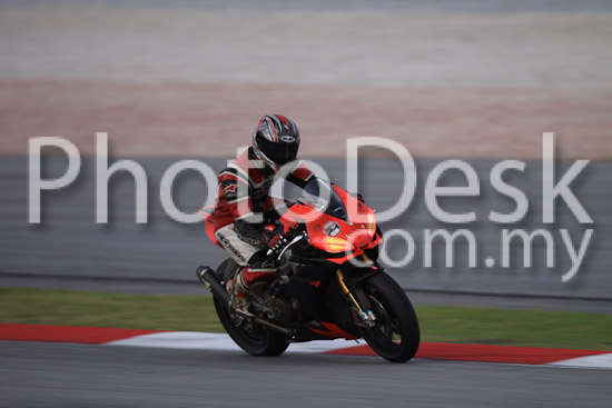 01_101029_01245_RevClubTrackDay