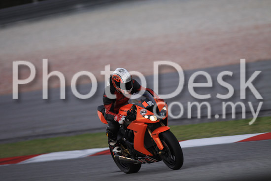 01_101029_01269_RevClubTrackDay