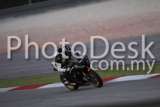 01_101029_01279_RevClubTrackDay