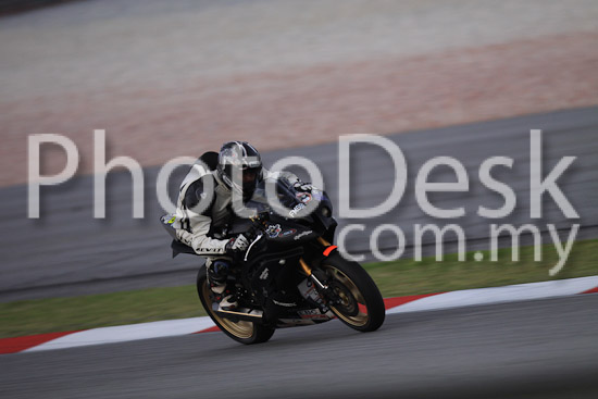01_101029_01281_RevClubTrackDay