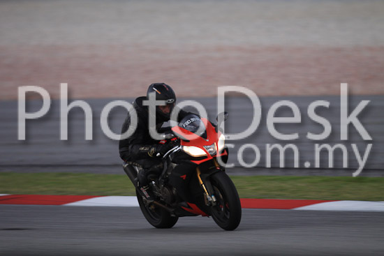 01_101029_01286_RevClubTrackDay