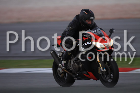 01_101029_01289_RevClubTrackDay