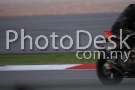 01_101029_01290_RevClubTrackDay