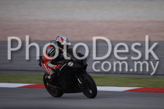 01_101029_01292_RevClubTrackDay