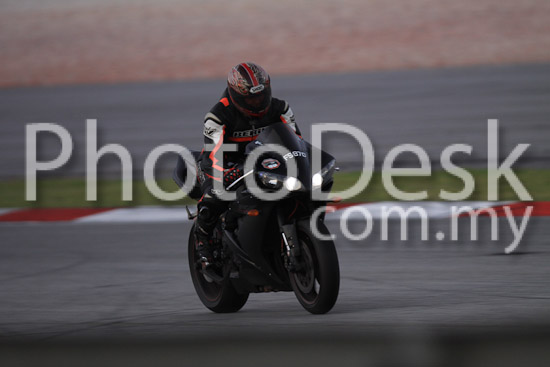 01_101029_01298_RevClubTrackDay